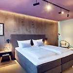 Art Tucholsky Hotel