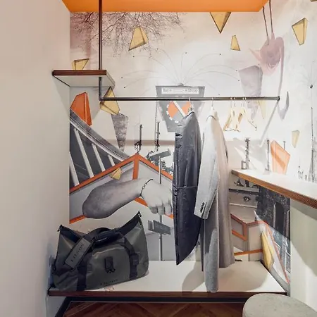 Art Tucholsky Hotel