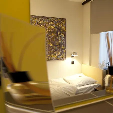 Art Tucholsky Otel Bochum