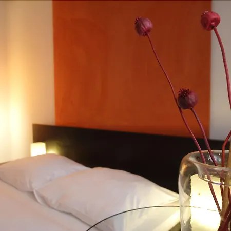 Art Tucholsky فندق بوخوم