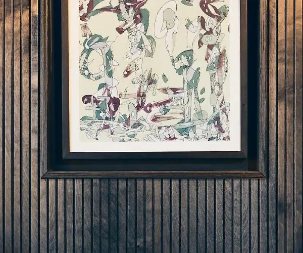 Art Tucholsky ホテル