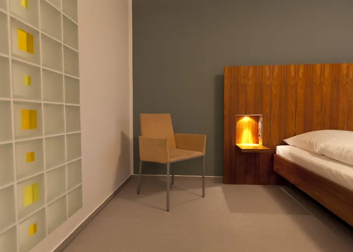 Art Tucholsky Hotel Bochum