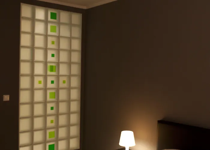 Art Tucholsky ホテル